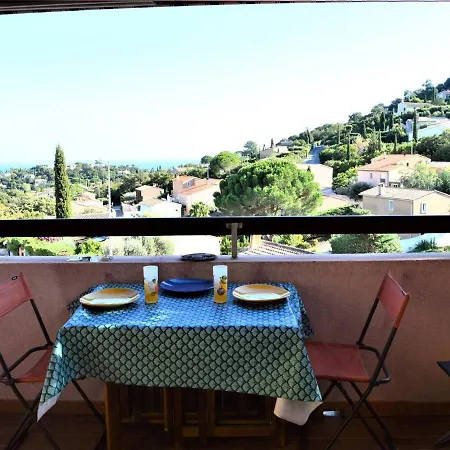 Mezzanine Avec Piscine, Parking - 4 Pers - - Fr-1-226b-166 Cavalaire-sur-Mer